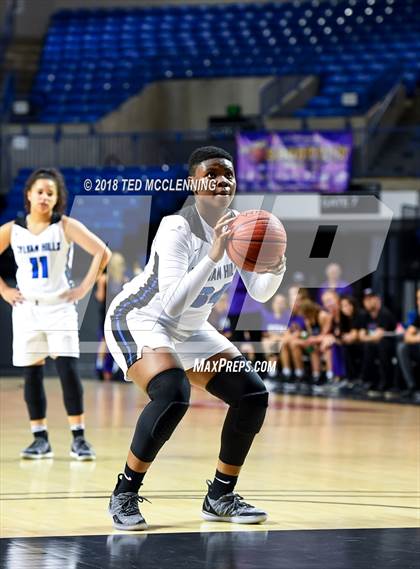 Thumbnail 2 in Sylvan Hills vs. Mt. St. Mary Academy photogallery.