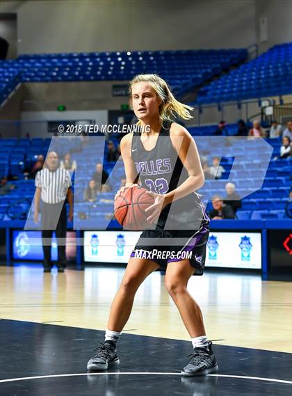 Thumbnail 1 in Sylvan Hills vs. Mt. St. Mary Academy photogallery.