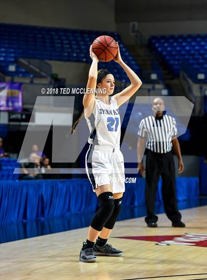 Thumbnail 1 in Sylvan Hills vs. Mt. St. Mary Academy photogallery.