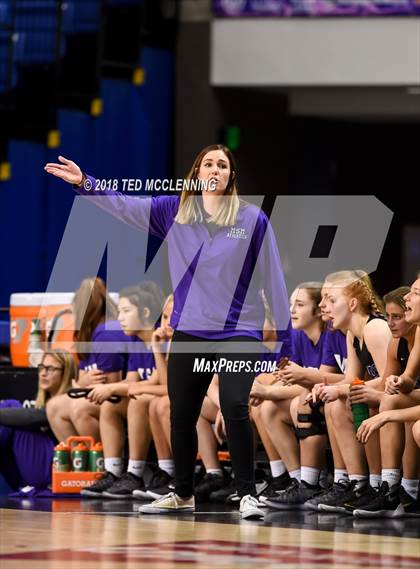 Thumbnail 1 in Sylvan Hills vs. Mt. St. Mary Academy photogallery.