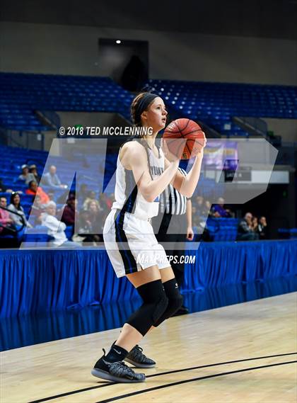 Thumbnail 1 in Sylvan Hills vs. Mt. St. Mary Academy photogallery.