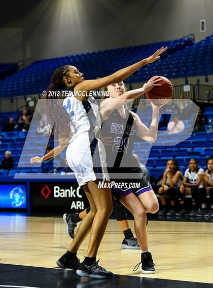 Thumbnail 3 in Sylvan Hills vs. Mt. St. Mary Academy photogallery.