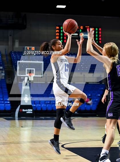 Thumbnail 3 in Sylvan Hills vs. Mt. St. Mary Academy photogallery.