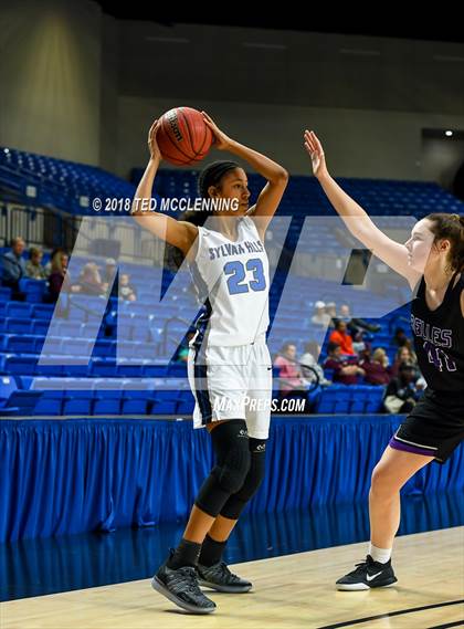 Thumbnail 3 in Sylvan Hills vs. Mt. St. Mary Academy photogallery.