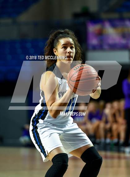 Thumbnail 3 in Sylvan Hills vs. Mt. St. Mary Academy photogallery.