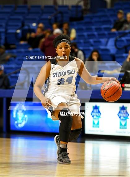 Thumbnail 1 in Sylvan Hills vs. Mt. St. Mary Academy photogallery.