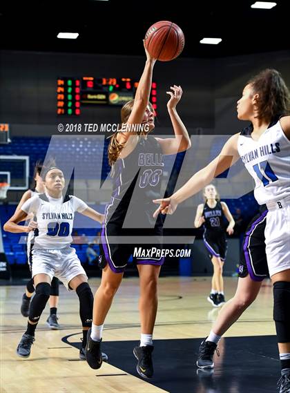 Thumbnail 1 in Sylvan Hills vs. Mt. St. Mary Academy photogallery.