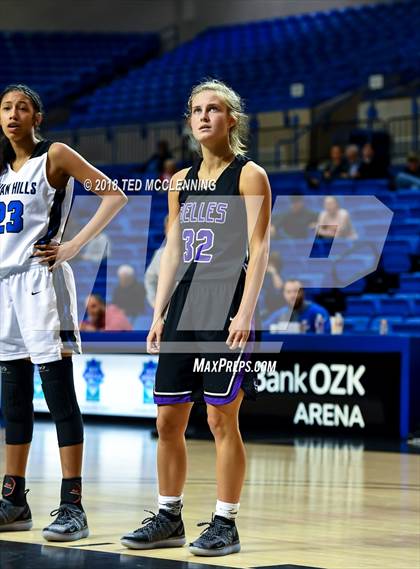 Thumbnail 2 in Sylvan Hills vs. Mt. St. Mary Academy photogallery.