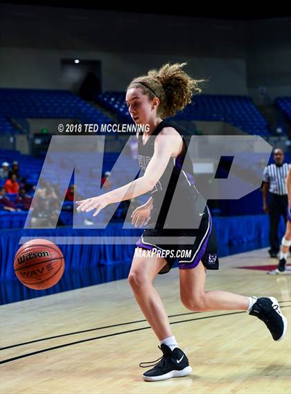 Thumbnail 2 in Sylvan Hills vs. Mt. St. Mary Academy photogallery.