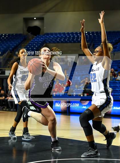 Thumbnail 3 in Sylvan Hills vs. Mt. St. Mary Academy photogallery.