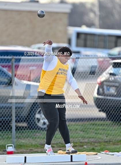 Thumbnail 1 in Wes-Del Triangular (Shot Put)  photogallery.