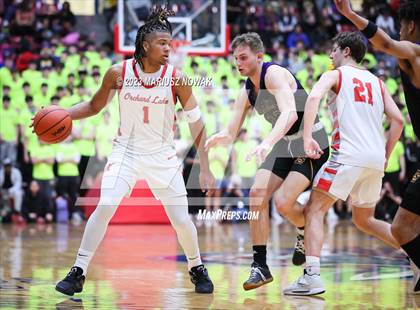 Thumbnail 3 in St. Mary's Prep vs De La Salle Collegiate (MHSAA D1 Quarter Final) photogallery.