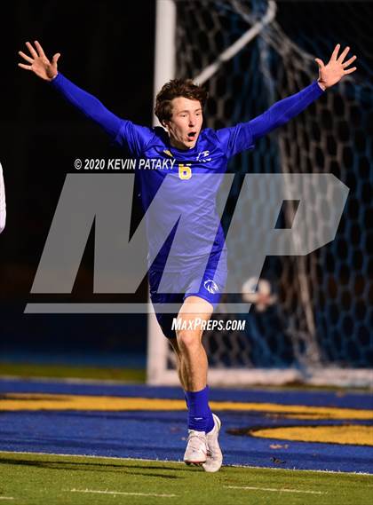 Thumbnail 2 in New Milford @ Newtown (SWC North Final) photogallery.