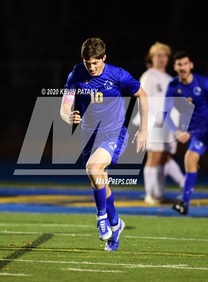 Thumbnail 1 in New Milford @ Newtown (SWC North Final) photogallery.