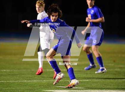 Thumbnail 2 in New Milford @ Newtown (SWC North Final) photogallery.