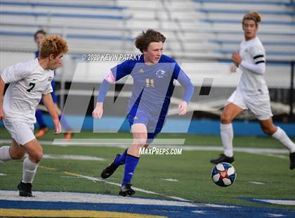 Thumbnail 1 in New Milford @ Newtown (SWC North Final) photogallery.
