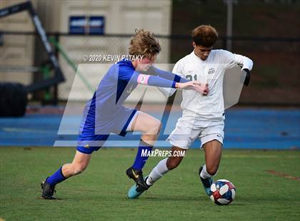 Thumbnail 1 in New Milford @ Newtown (SWC North Final) photogallery.