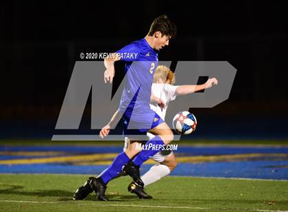Thumbnail 1 in New Milford @ Newtown (SWC North Final) photogallery.