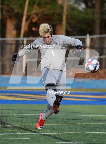 Thumbnail 2 in New Milford @ Newtown (SWC North Final) photogallery.