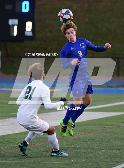 Thumbnail 1 in New Milford @ Newtown (SWC North Final) photogallery.