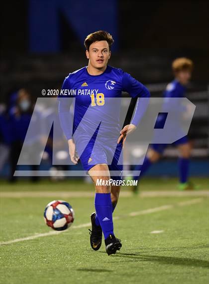 Thumbnail 2 in New Milford @ Newtown (SWC North Final) photogallery.