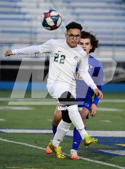 Thumbnail 2 in New Milford @ Newtown (SWC North Final) photogallery.