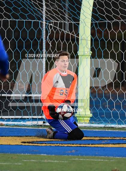 Thumbnail 2 in New Milford @ Newtown (SWC North Final) photogallery.