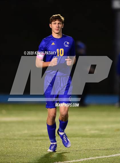 Thumbnail 3 in New Milford @ Newtown (SWC North Final) photogallery.