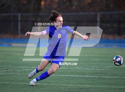 Thumbnail 2 in New Milford @ Newtown (SWC North Final) photogallery.