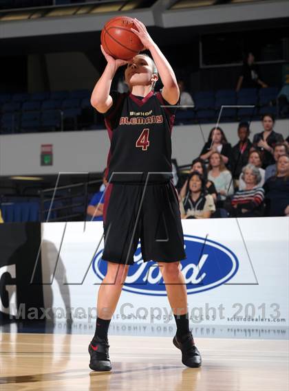 Thumbnail 3 in Alemany vs. Calabasas (CIF SS D3AA Final) photogallery.