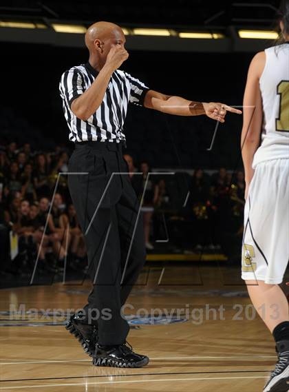 Thumbnail 1 in Alemany vs. Calabasas (CIF SS D3AA Final) photogallery.