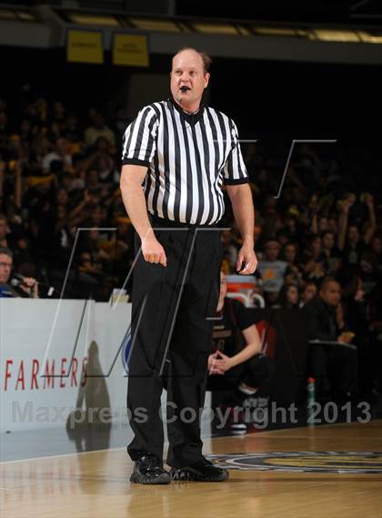 Thumbnail 1 in Alemany vs. Calabasas (CIF SS D3AA Final) photogallery.