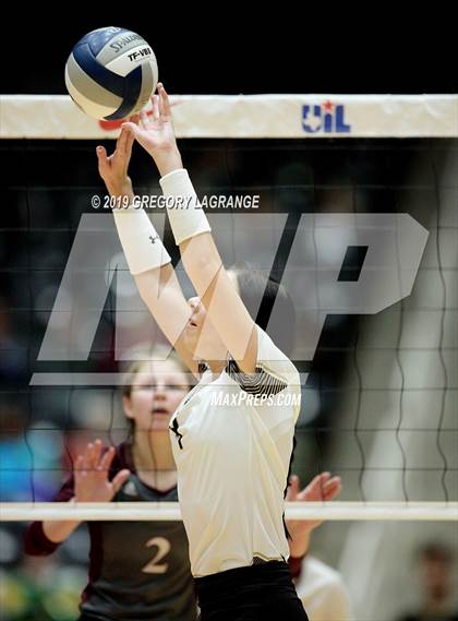 Thumbnail 3 in Industrial vs. Bushland (UIL 3A Semifinal)  photogallery.