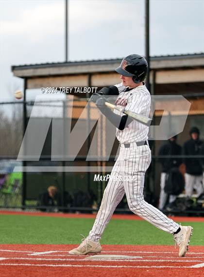 Thumbnail 1 in Churchville-Chili @ Honeoye Falls-Lima photogallery.