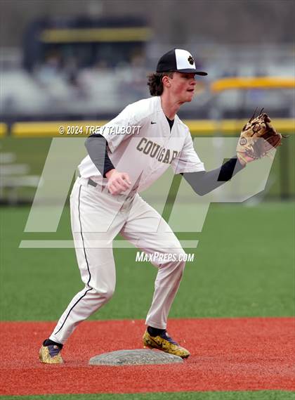 Thumbnail 2 in Churchville-Chili @ Honeoye Falls-Lima photogallery.