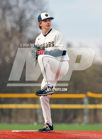 Thumbnail 3 in Churchville-Chili @ Honeoye Falls-Lima photogallery.