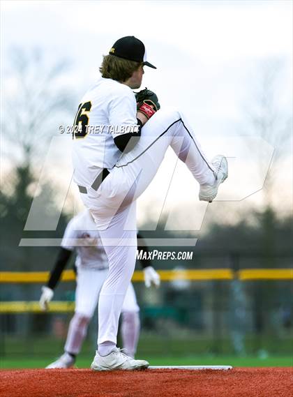 Thumbnail 3 in Churchville-Chili @ Honeoye Falls-Lima photogallery.