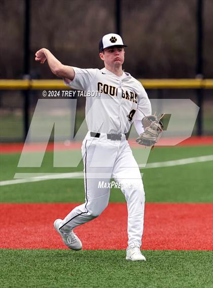 Thumbnail 2 in Churchville-Chili @ Honeoye Falls-Lima photogallery.