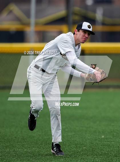 Thumbnail 1 in Churchville-Chili @ Honeoye Falls-Lima photogallery.