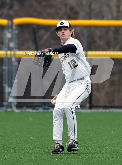 Thumbnail 1 in Churchville-Chili @ Honeoye Falls-Lima photogallery.