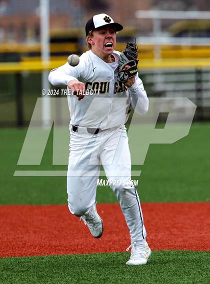 Thumbnail 3 in Churchville-Chili @ Honeoye Falls-Lima photogallery.