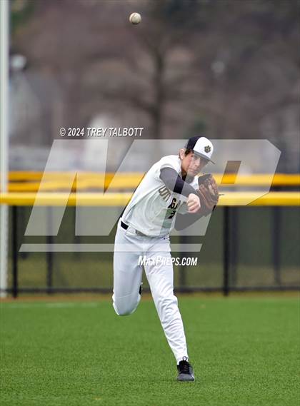 Thumbnail 1 in Churchville-Chili @ Honeoye Falls-Lima photogallery.