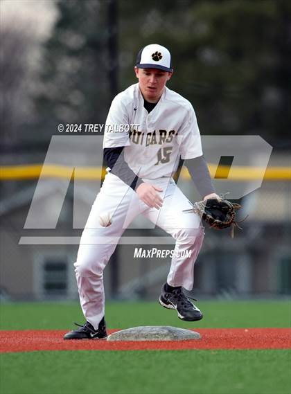 Thumbnail 3 in Churchville-Chili @ Honeoye Falls-Lima photogallery.