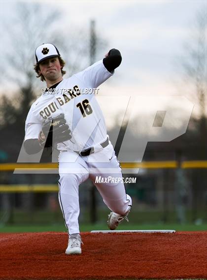 Thumbnail 2 in Churchville-Chili @ Honeoye Falls-Lima photogallery.