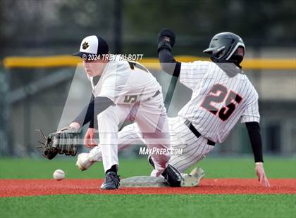 Thumbnail 1 in Churchville-Chili @ Honeoye Falls-Lima photogallery.