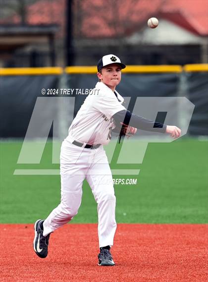 Thumbnail 1 in Churchville-Chili @ Honeoye Falls-Lima photogallery.
