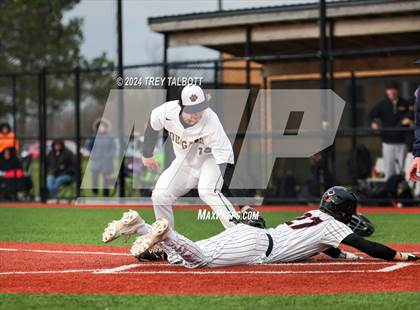 Thumbnail 3 in Churchville-Chili @ Honeoye Falls-Lima photogallery.