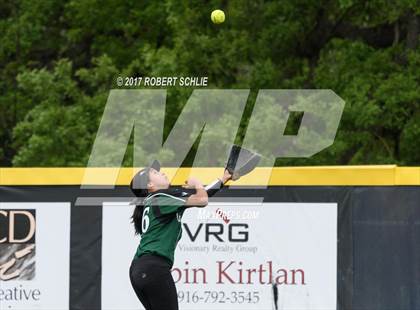 Thumbnail 1 in Granite Bay @ Oak Ridge photogallery.