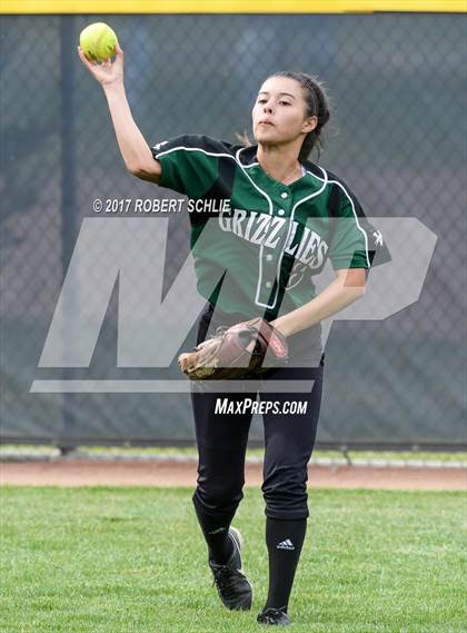 Thumbnail 2 in Granite Bay @ Oak Ridge photogallery.