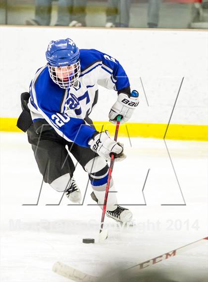 Thumbnail 1 in Woodstock Academy @ Hall/Southington (CIAC Division III 1st Round) photogallery.